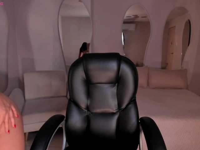 NatalieLewis live webcam show
