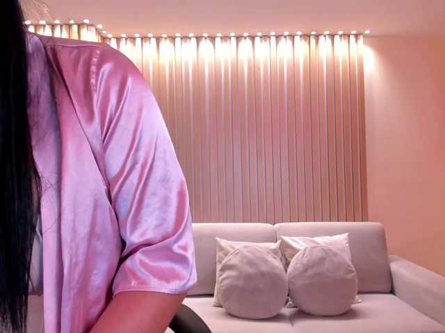 NatalieLewis live cam on BongaCams