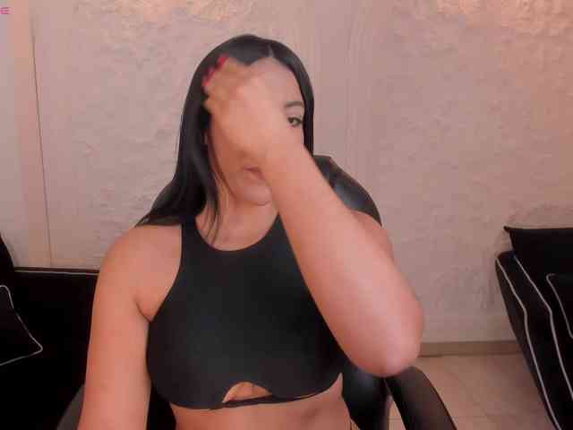 NatalieLewis webcam