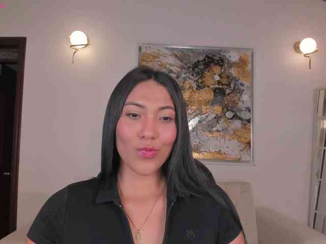 NatalieLewis webcam