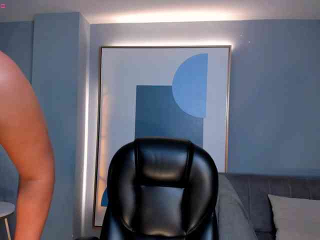 NatalieLewis Live Webcam on BongaCams