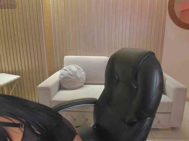 NatalieLewis webcam