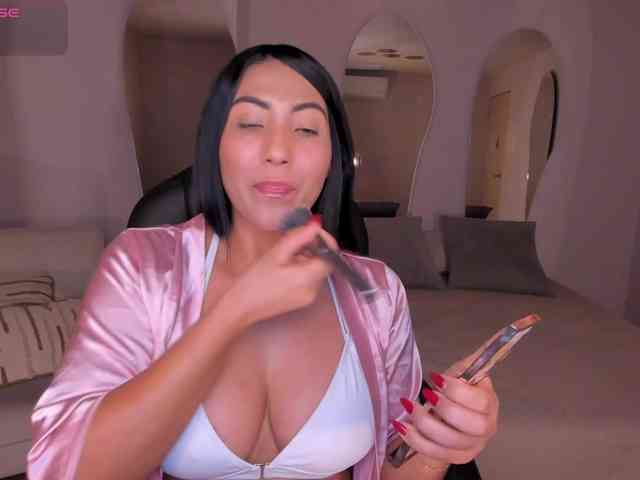 NatalieLewis webcam