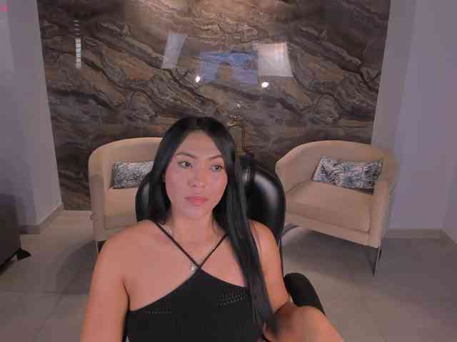 NatalieLewis webcam