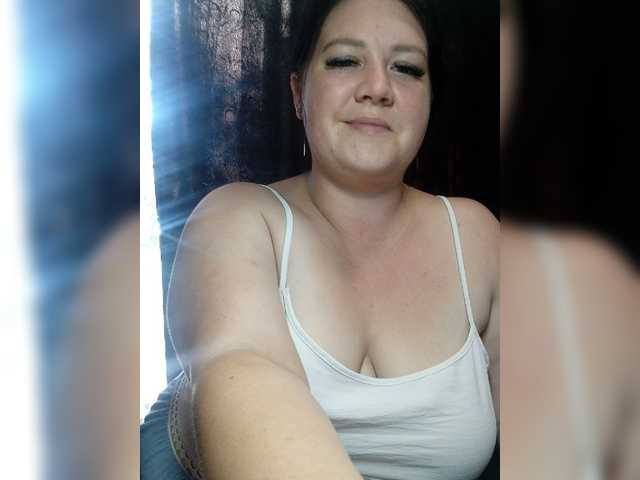 AnnaVictoriaa live cam on BongaCams