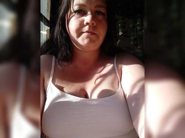 AnnaVictoriaa live cam
