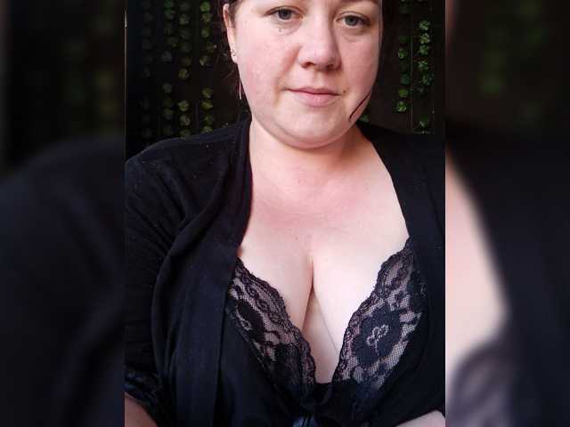 Vikky_Beauty live cam on BongaCams