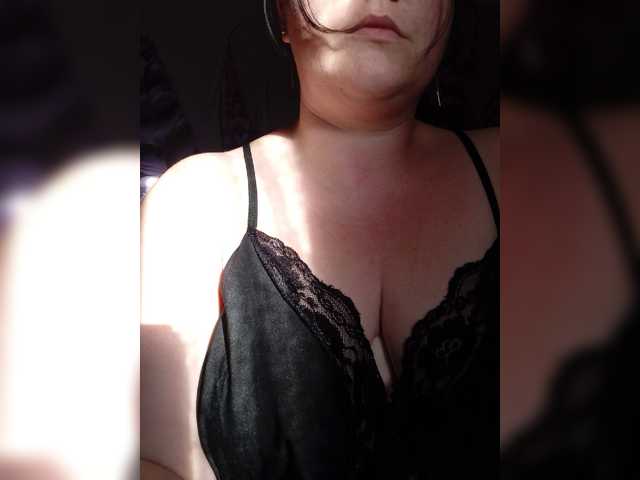 AnnaVictoriaa live cam on BongaCams