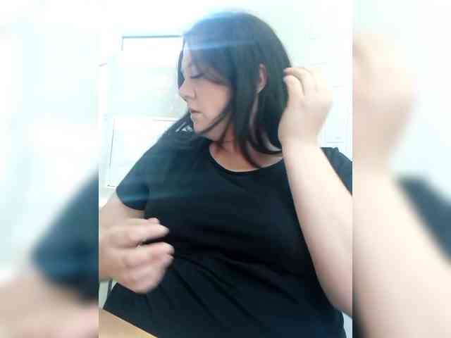 AnnaVictoriaa webcam