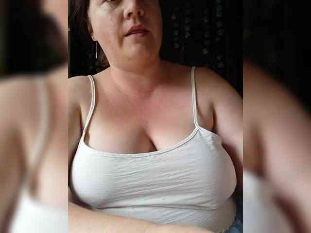 Vikky_Beauty webcam