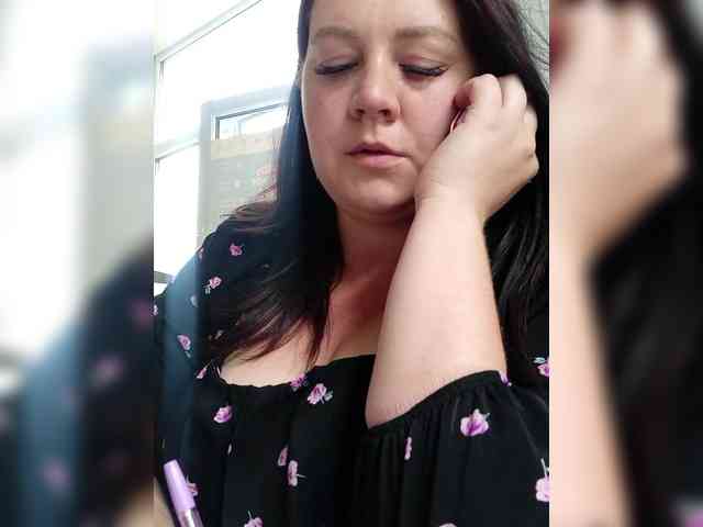 Vikky_Beauty webcam