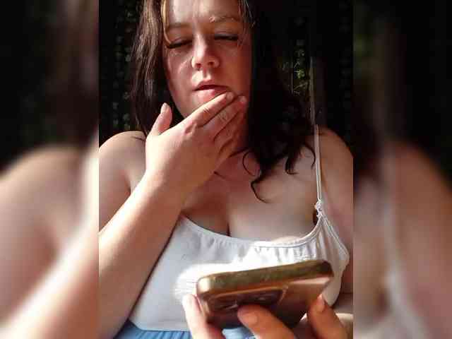 Vikky_Beauty webcam