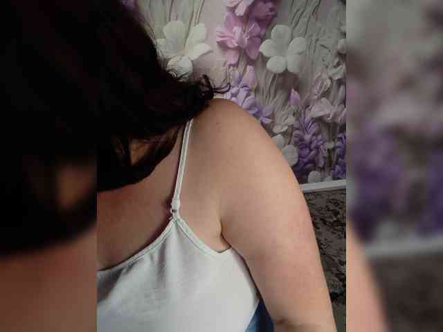 Vikky_Beauty webcam