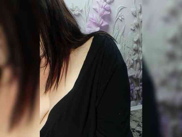 Vikky_Beauty webcam