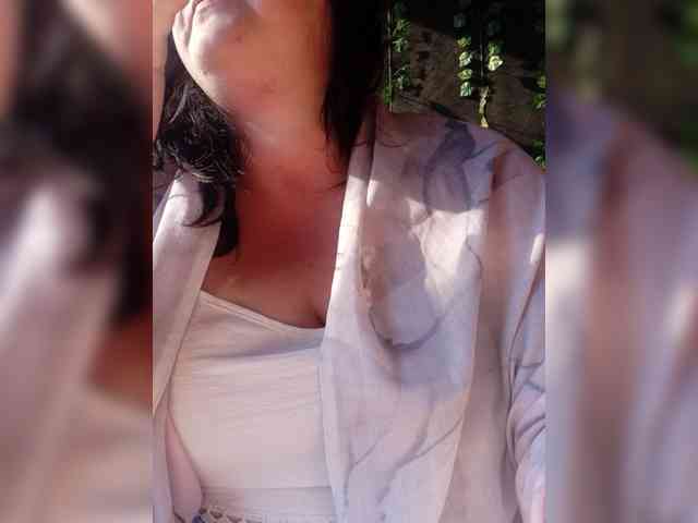 Vikky_Beauty webcam