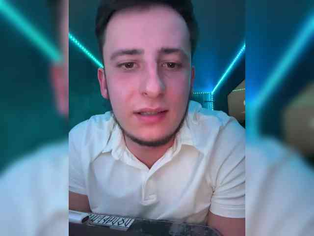 Vavelon17 Live Webcam on BongaCams