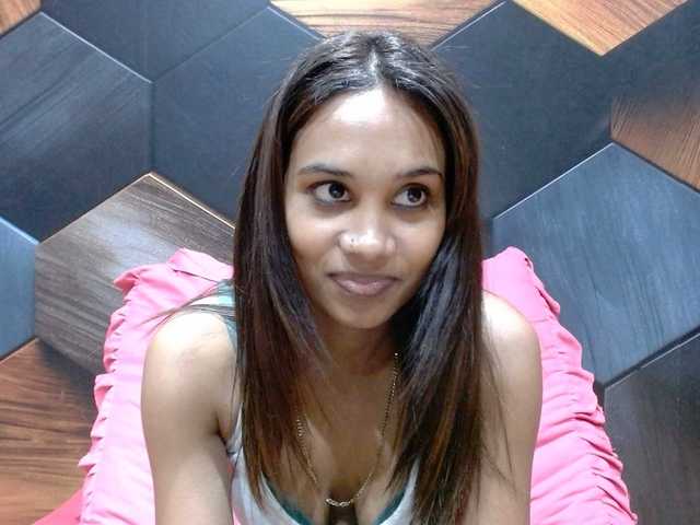 IndianAurora webcam bongacams model stream image