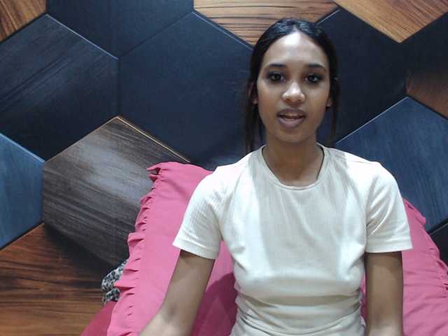 IndianAurora live cam on BongaCams