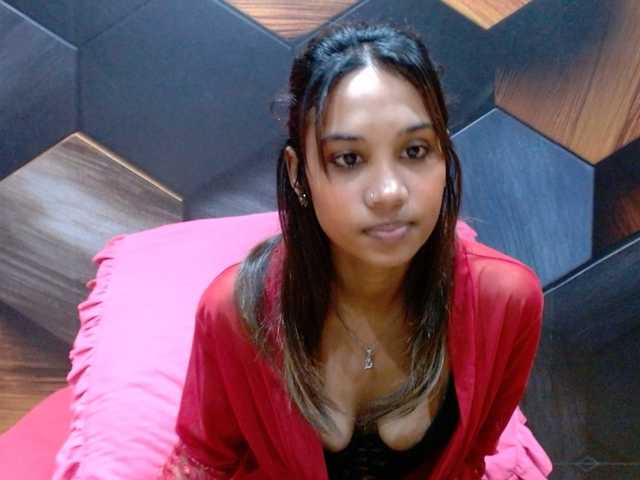 IndianAurora live cam on BongaCams