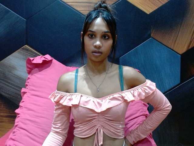IndianAurora live cam on BongaCams