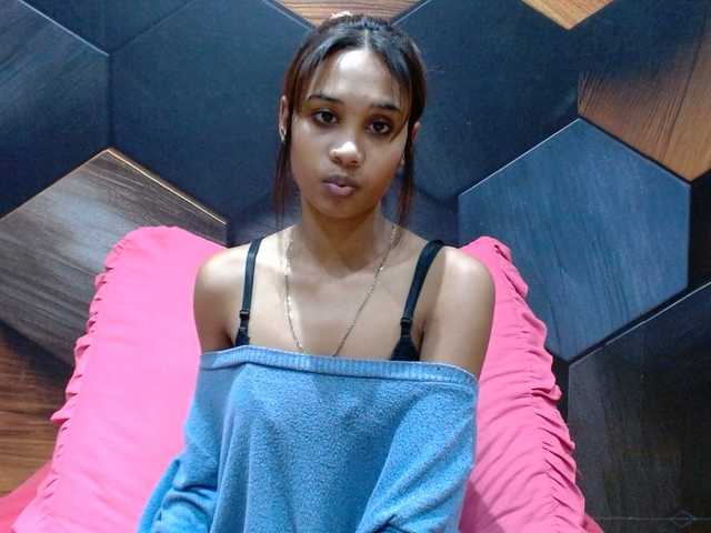 IndianAurora live cam on BongaCams
