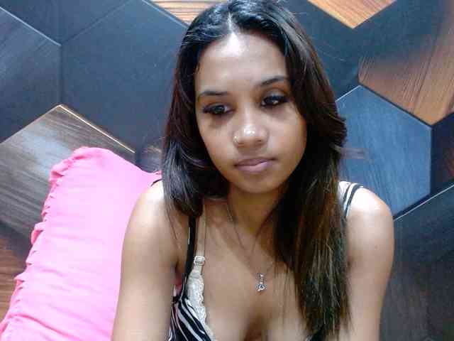 IndianAurora Live Webcam on BongaCams