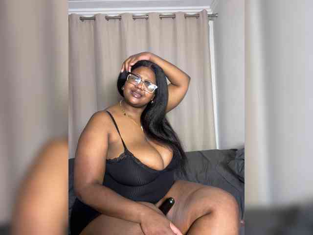 MsPoney webcam