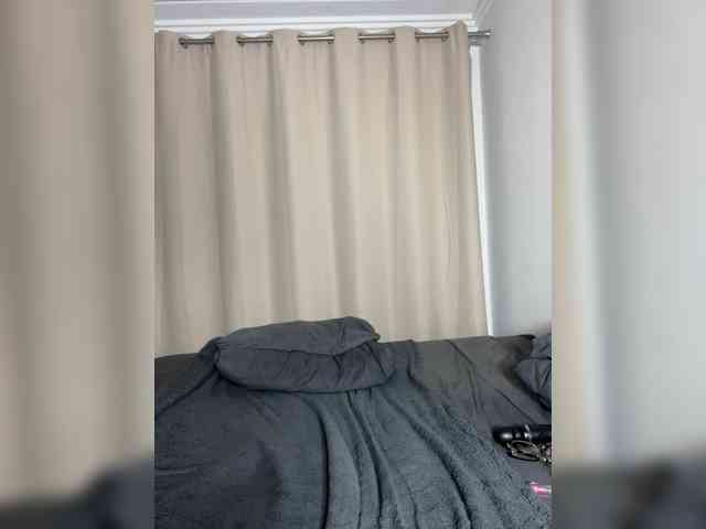 MsPoney webcam