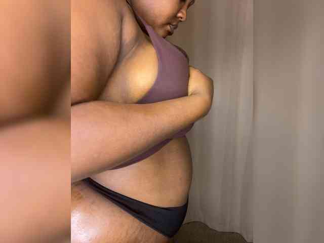 MsPoney webcam