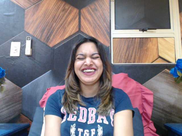 IndianClassic live cam on BongaCams