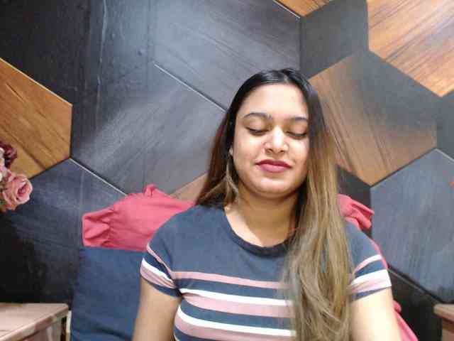 IndianClassic Live Webcam on BongaCams