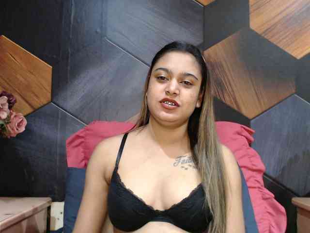 IndianClassic Live Webcam on BongaCams