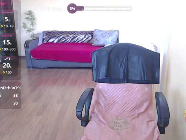 le modèle SophiaBoone est en webcam porno dans un show sur le site bongacams, il possède les tags suivants: White/Caucasian,Brunette,Hairy