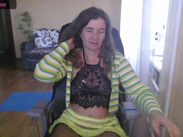 SophiaBoone webcam