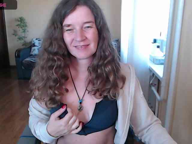 SophiaBoone webcam