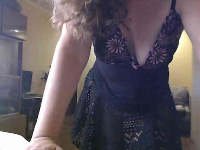 SophiaBoone webcam