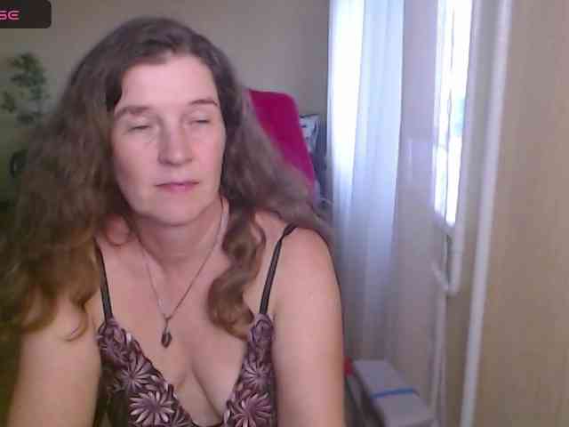 SophiaBoone webcam
