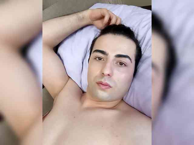 Bela77 Live Webcam on BongaCams
