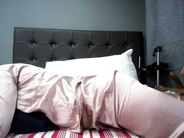 Ntombie-one4u live cam preview