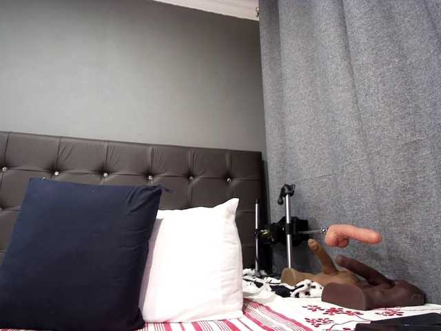 Ntombie live cam on BongaCams