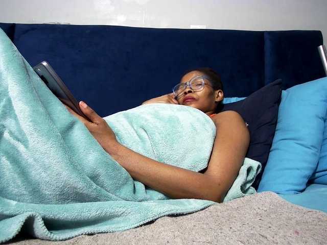 ntombie online