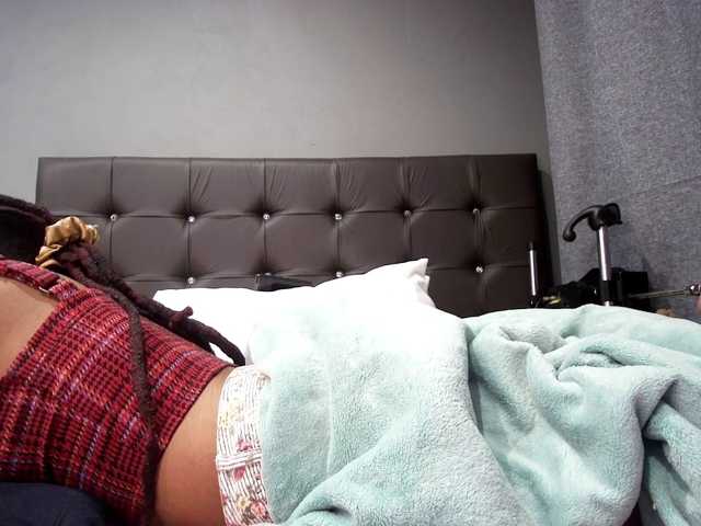 Ntombie-one4u live cam preview