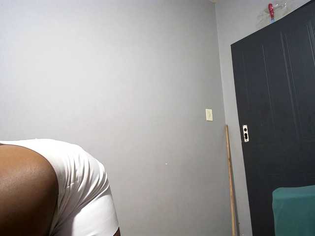 Ntombie live webcam show