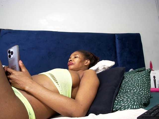 Ntombie live webcam show