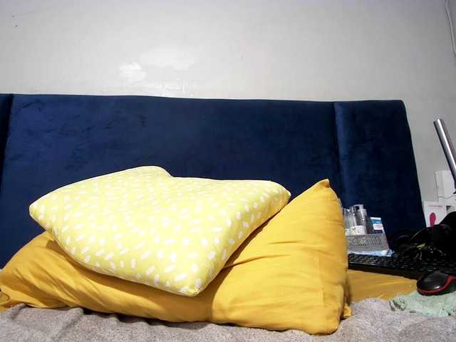 Ntombie live cam on BongaCams