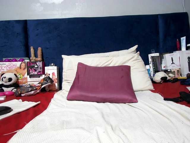 Ntombie's BongaCams show and profile