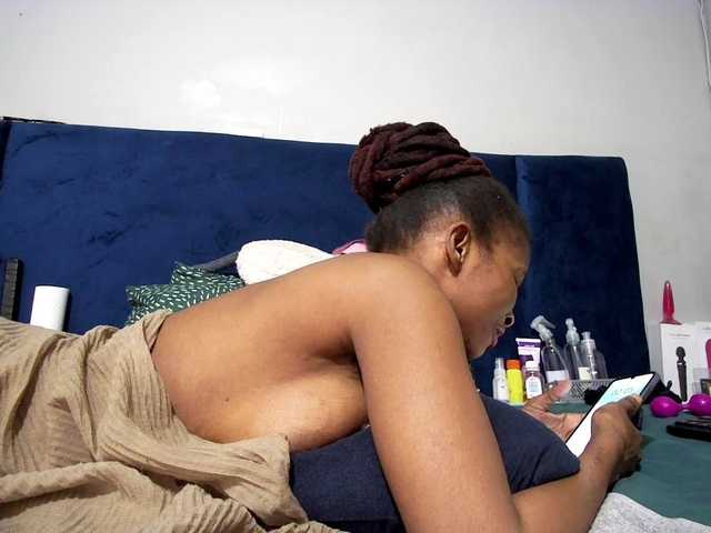 Ntombie live webcam show