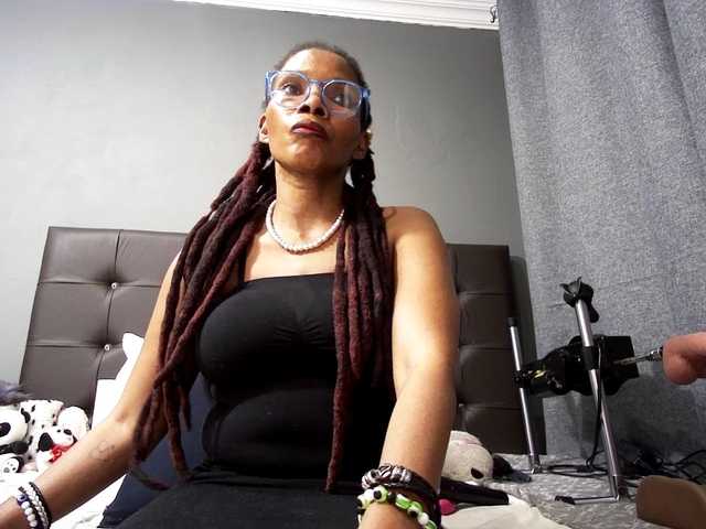 Ntombie-one4u live cam preview