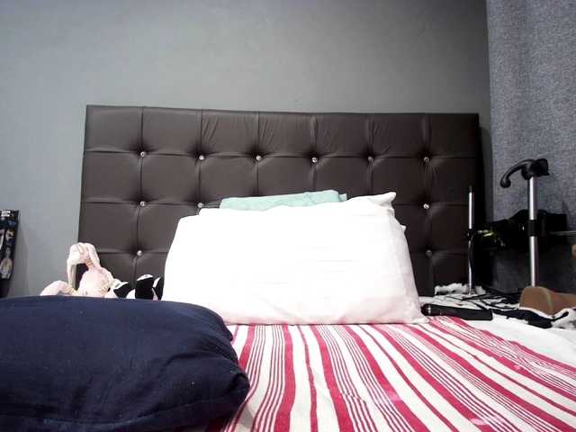 Ntombie-one4u live cam preview