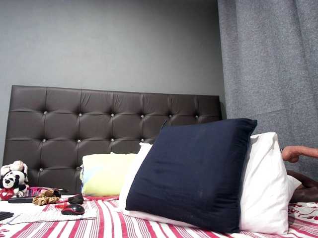 Ntombie-one4u live cam preview